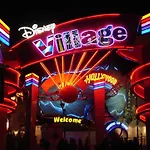 N Chic 3 Disneyland 5 Min